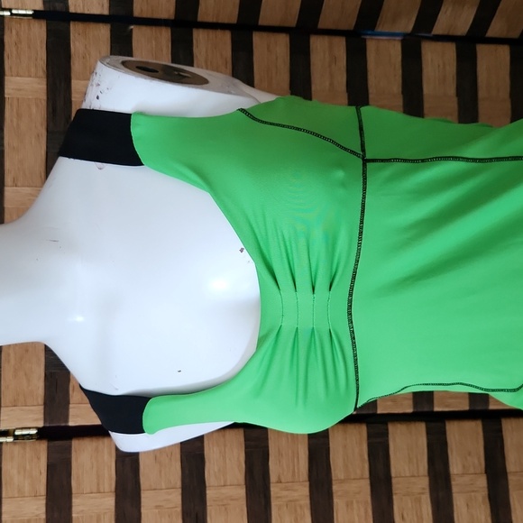 Avia shelf bra removeable cups - Picture 2 of 8